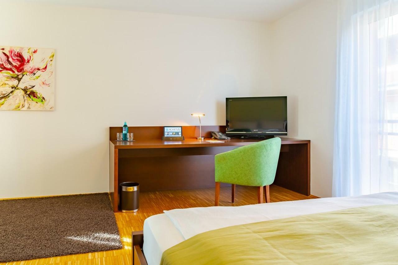 Acantus Hotel Weisendorf Ngoại thất bức ảnh
