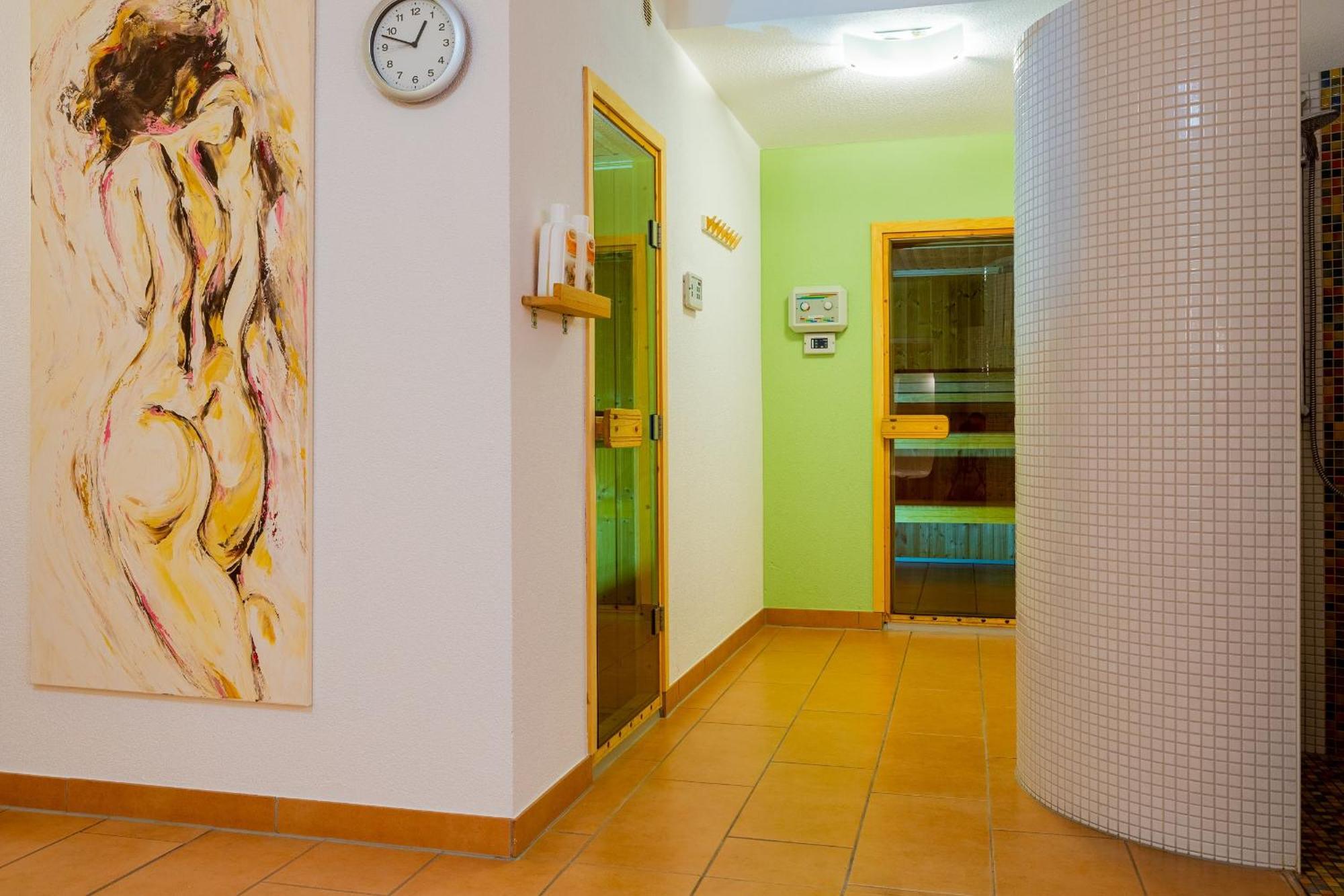 Acantus Hotel Weisendorf Ngoại thất bức ảnh