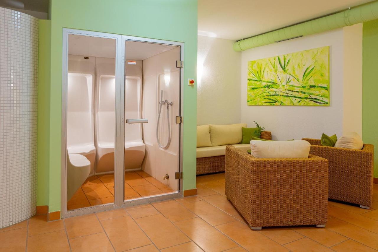 Acantus Hotel Weisendorf Ngoại thất bức ảnh